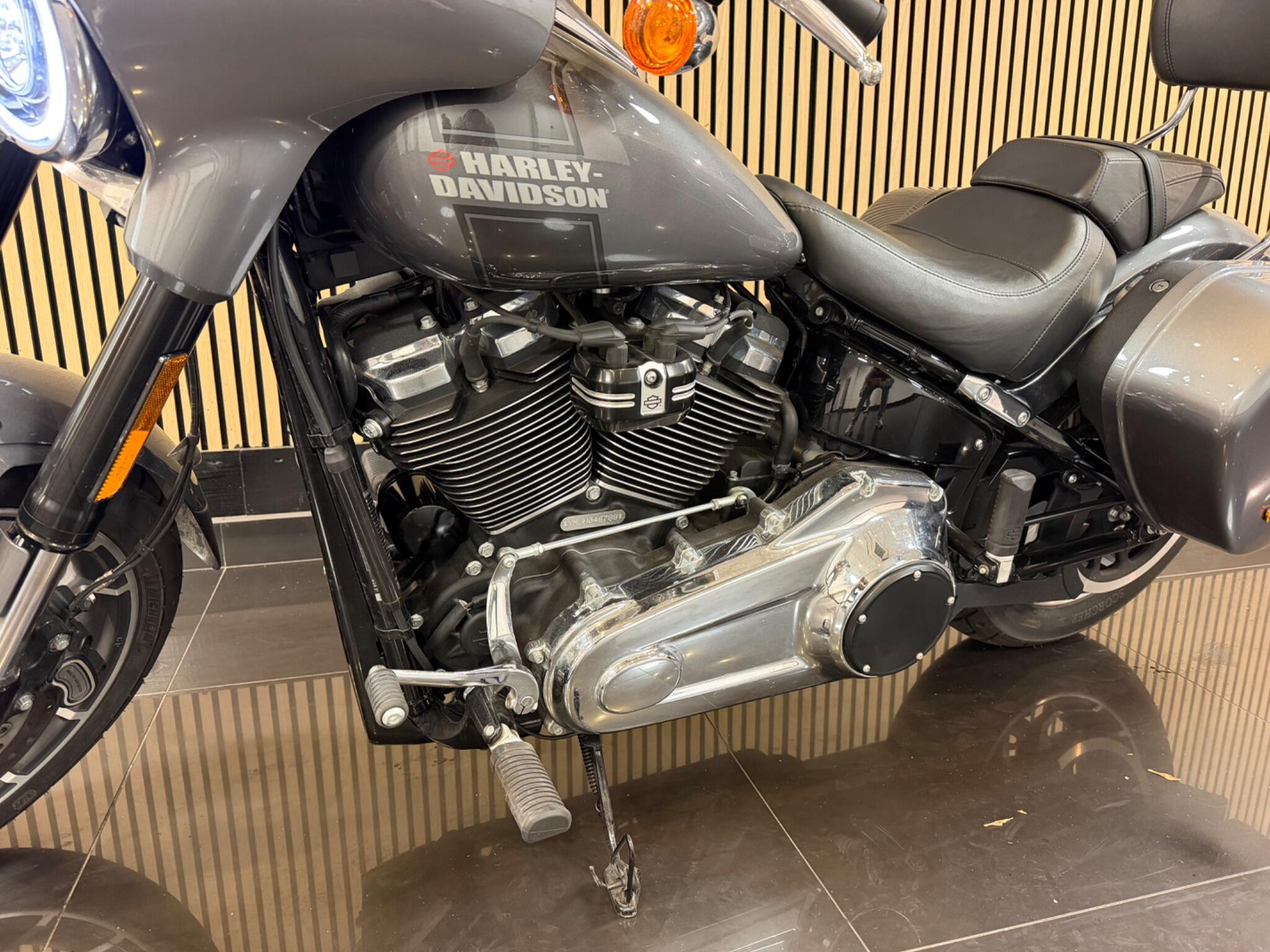 Harley-Davidson Softail